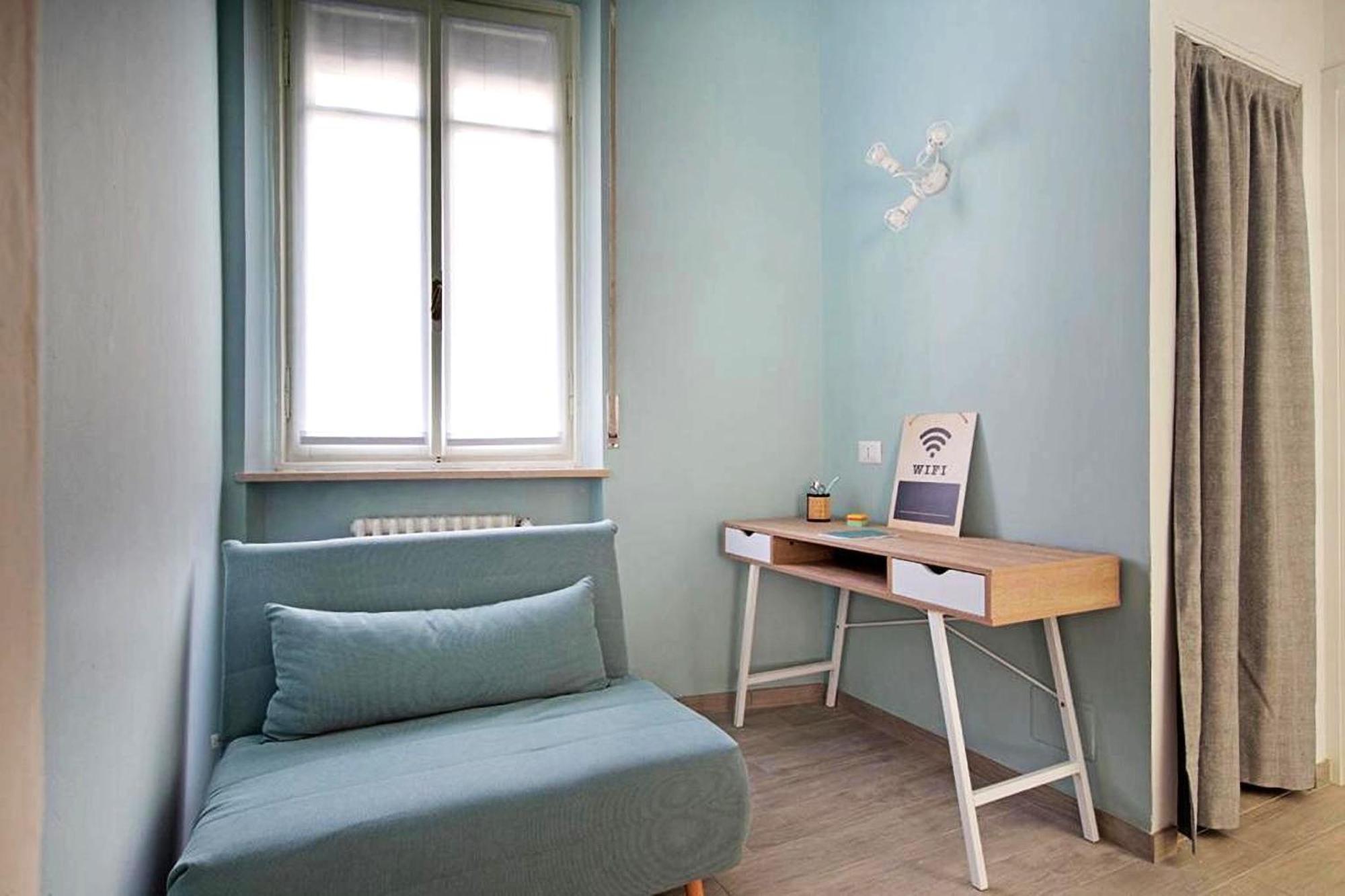 Casa Luna - Appartamento Vicino Al Centro Novara Exterior photo